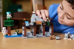 Lego 21261 Minecraft de Wolvenburcht Sale