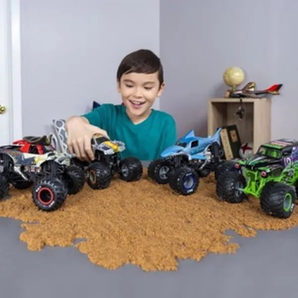 Spinmaster Monster Jam Die Cast Collector Truck 1:24 Outlet