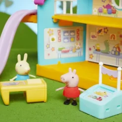 Hasbro Peppa Pig Peppa's Clubhuis Outlet