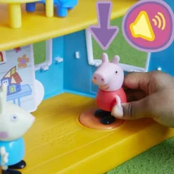 Hasbro Peppa Pig Peppa's Clubhuis Outlet